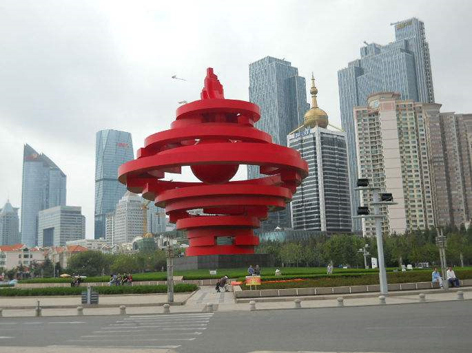 国内城市十大网红地标雕塑，中国各城市标志性雕塑