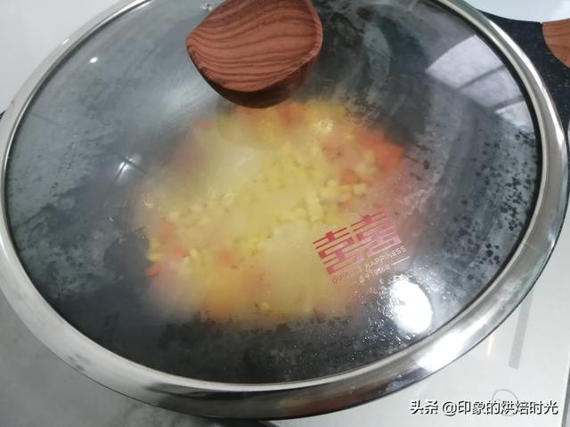 爆炒鸡丁的做法家常菜（爆炒鸡丁怎么炒最好吃）(8)