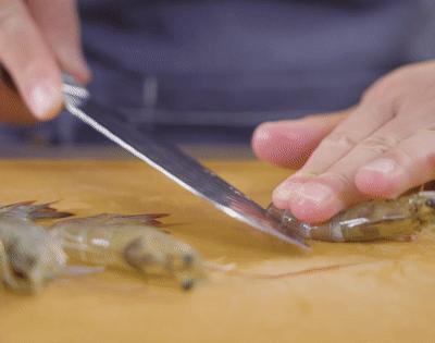 干锅虾怎么做好吃又简单（干锅虾最好吃的做法）(4)
