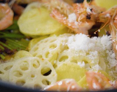 干锅虾怎么做好吃又简单（干锅虾最好吃的做法）(10)