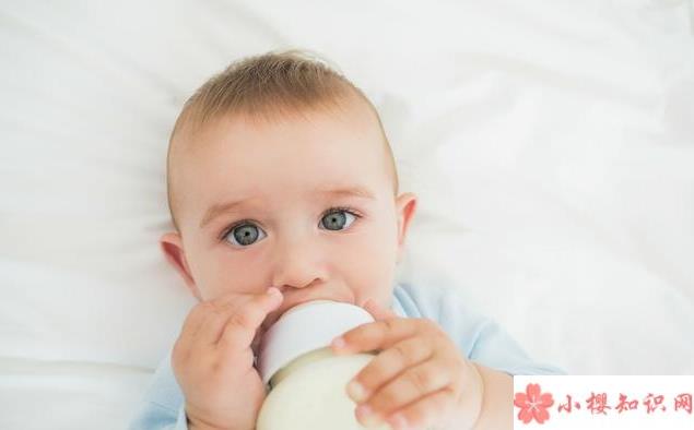 奶粉禁用进口奶源是什么情况（国产奶粉和进口奶粉有什么差异）