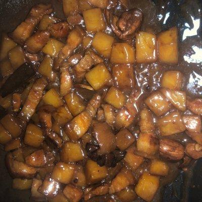 土豆红烧肉怎么做好吃又简单（土豆红烧肉的家常做法大全）(9)