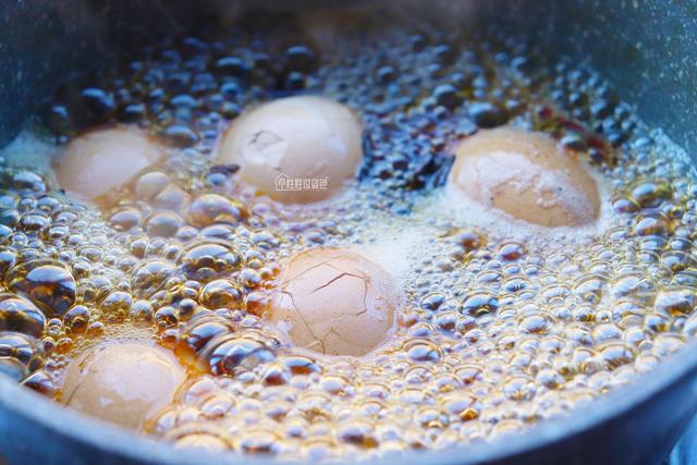 茶叶蛋怎么煮好吃入味（正宗茶叶蛋的做法大全）(6)