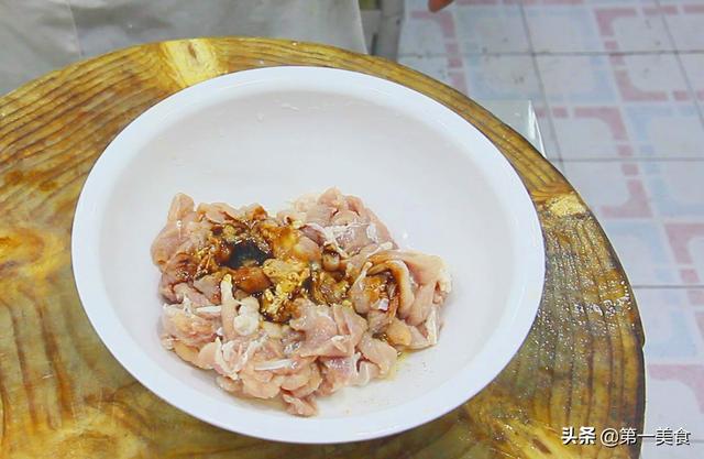 锅巴肉片的做法窍门（锅巴肉片的经典做法）(3)