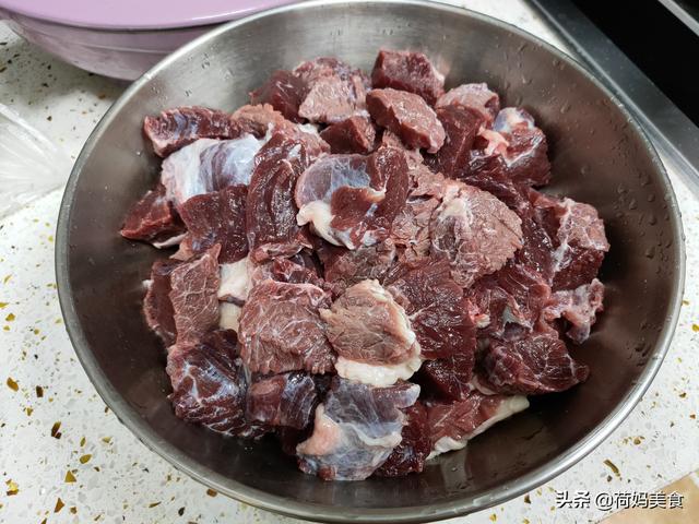 烧牛肉的做法最正宗的做法（鲜烧牛肉怎么做简单好吃）(2)