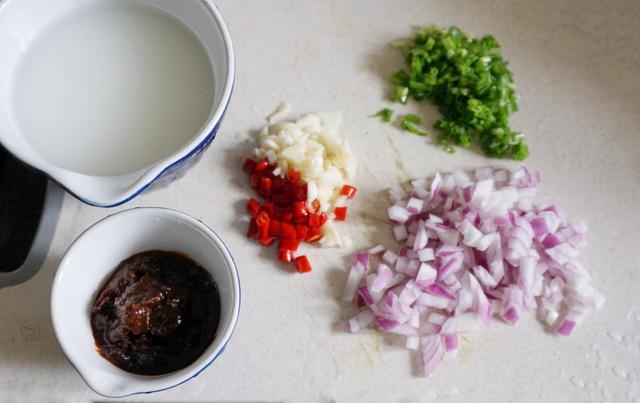 家常版红烧豆腐怎么做（红烧豆腐的家常做法）(5)
