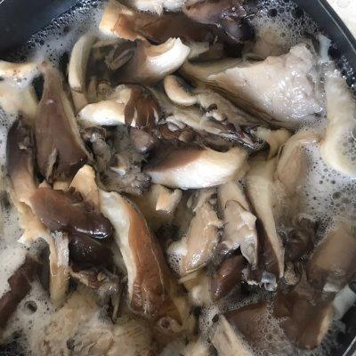 软炸鲜蘑怎么做好吃（软炸鲜蘑的家常做法）(2)