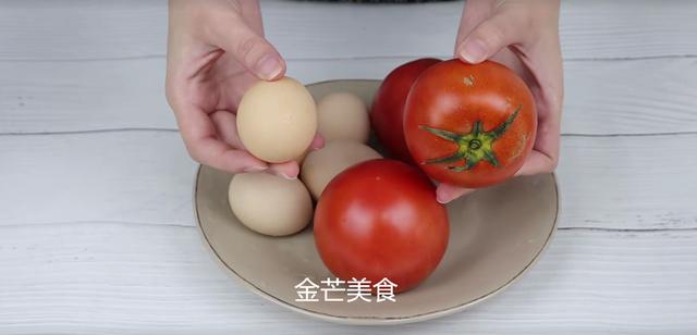 西红柿蛋汤怎么做才好吃简单（西红柿蛋汤的正宗做法大全）(1)