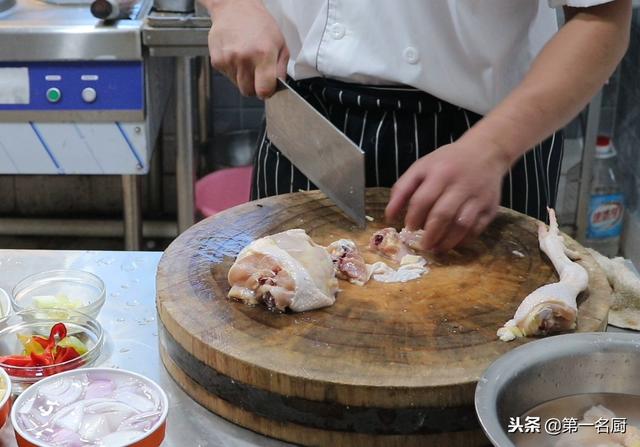 正宗新疆大盘鸡的制作方法（新疆大盘鸡怎么做好吃又简单）(6)