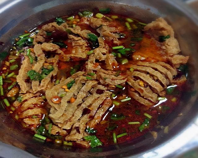 鸡汁豆腐串的做法（街边小吃鸡汁豆腐串的做法与配料）鸡汁豆腐串）(10)