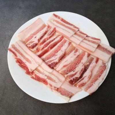 烤猪肉的腌制方法和调料（秘制烤五花肉最好吃的做法）(2)