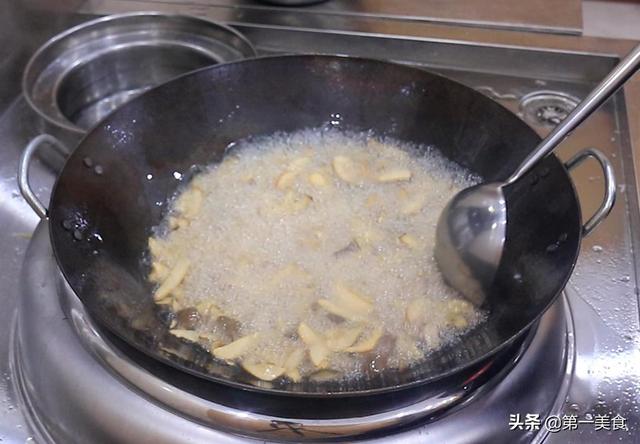 杏鲍菇炒肉片家常做法（杏鲍菇炒肉片怎么做好吃）(8)