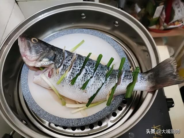 清蒸鱼用什么鱼最好（做清蒸鱼切记不要加盐和料酒）(6)