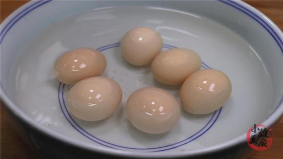 车前草煮鸡蛋怎么做（车前草煮鸡蛋作用实在是太厉害了）(4)