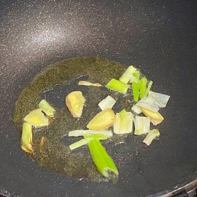杏鲍菇和牛肉怎么炒好吃（杏鲍菇牛柳最正宗的做法）(7)