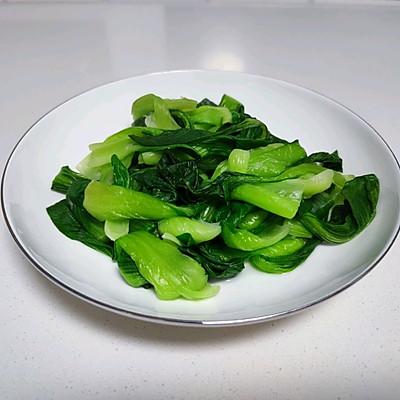 油菜香菇怎么炒好吃又简单易学（最简单的香菇油菜的做法）(4)
