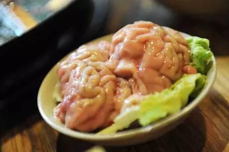 猪脑怎么处理吃火锅（猪脑火锅的正确吃法）(3)