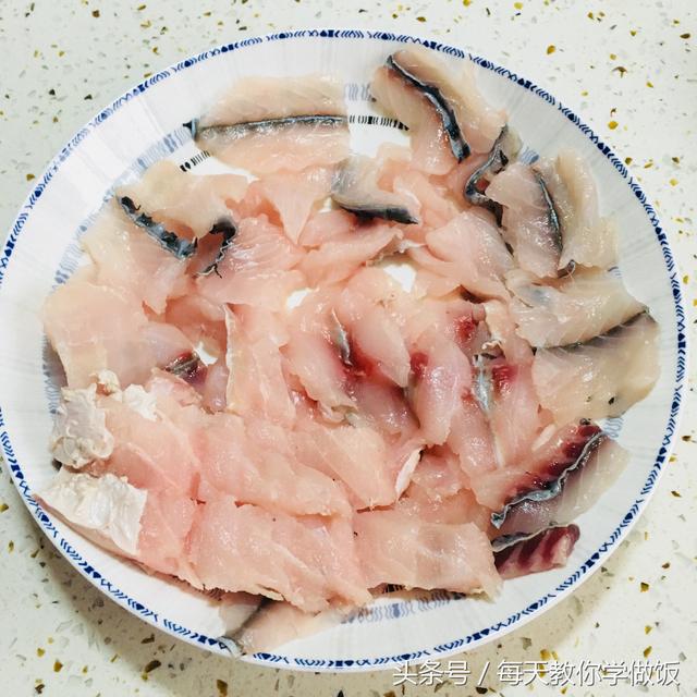 懒人水煮鱼的做法大全（夏天没胃口来份水煮鱼可好）(5)