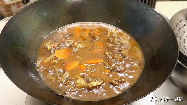 正宗羊肉汤的做法和配料（炖羊肉放什么料最香最好吃）(8)
