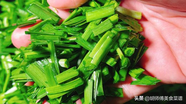 包韭菜饺子怎么做好吃（做韭菜饺子时牢记3不放很多人不懂）(8)