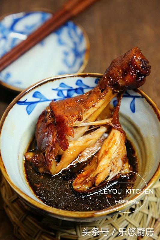 电饭锅炖鸡腿怎么炖好吃（电饭锅炖鸡腿的做法简单又好吃）(4)