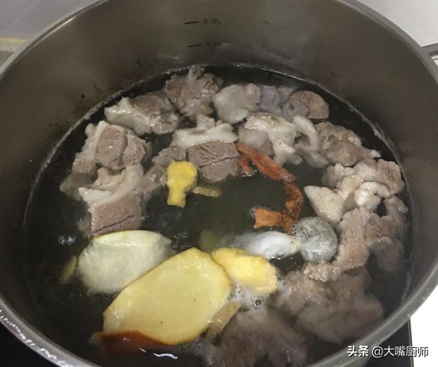 炖羊汤放什么调料好吃（一般的炖羊汤都应该放什么调味）(6)