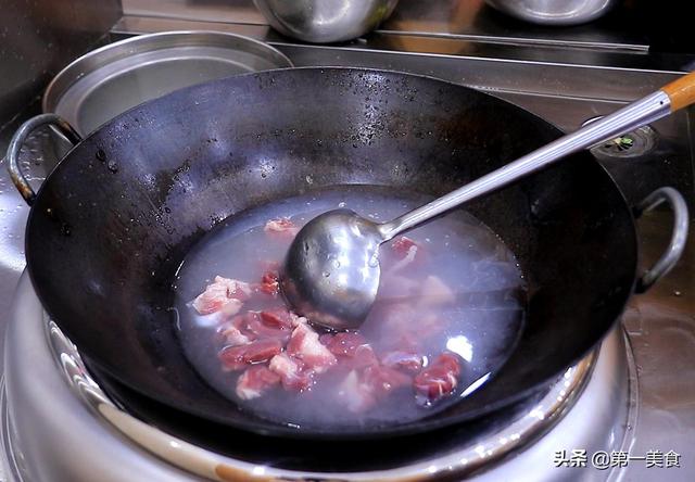 羊肉汤的做法及配料（自己在家如何做羊肉汤好喝）(4)
