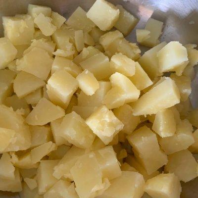 上海土豆沙拉的做法（正宗土豆沙拉的家常做法）(5)