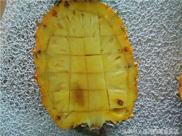 菠萝饭的家庭做法（甜糯菠萝饭的正确做法）(5)