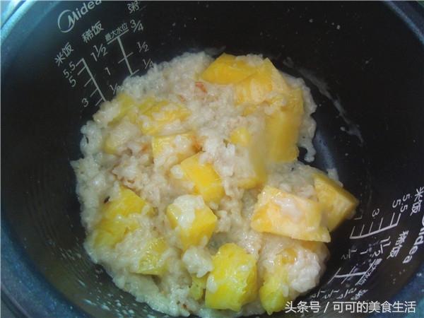 菠萝饭的家庭做法（甜糯菠萝饭的正确做法）(9)