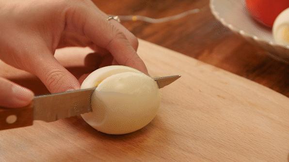 怎么做迷你小汉堡（在家没工具怎样做鸡蛋汉堡）(6)
