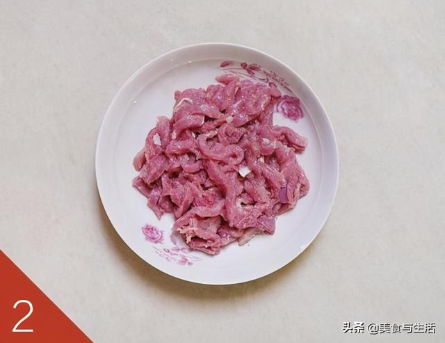 牛肉应该怎么炒比较嫩（牛肉怎么炒嫩而不柴而且好吃）(3)