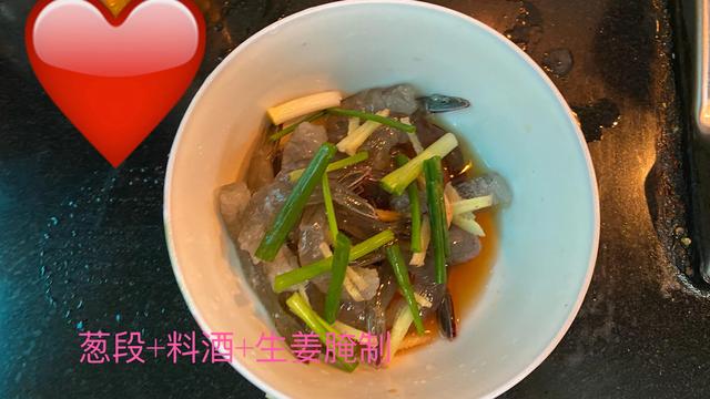 蔬菜鲜虾粥的做法（砂锅青菜香菇粥正宗做法）