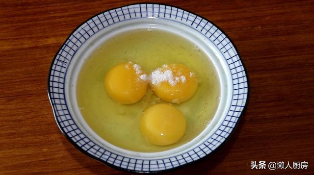 西红柿炒鸡蛋的食谱与做法（这才是西红柿炒鸡蛋最正宗的做法）(4)