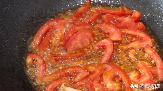 西红柿炒鸡蛋的食谱与做法（这才是西红柿炒鸡蛋最正宗的做法）(10)
