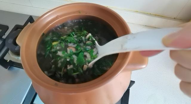 冬日里的荠菜粥怎么做（荠菜粥的正宗做法）(7)