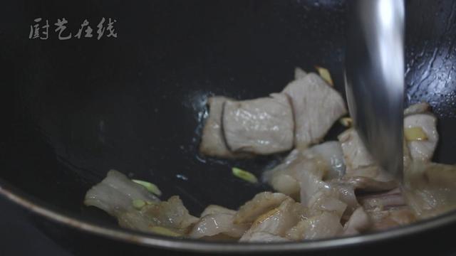 川菜回锅肉做法大全家常菜（川菜正宗回锅肉的做法步骤图）(11)