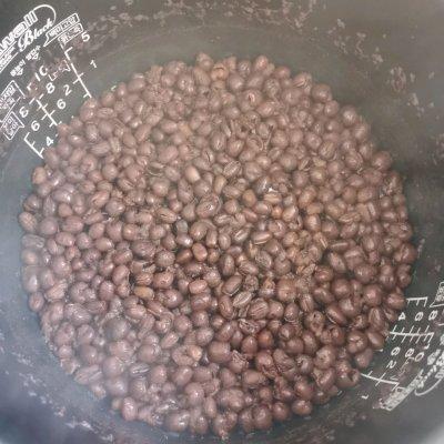 红豆豆包怎么做好吃（红豆粘豆包的正确做法）(8)