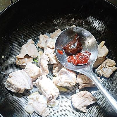 酱香排骨干锅的家常做法（冰梅酱排骨的正宗做法）(5)