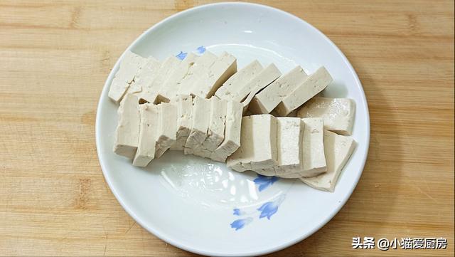 白菜炖豆腐怎么做最好吃（白菜炖豆腐最正宗的做法）(5)