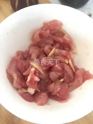 香菇瘦肉粥怎么煮了好吃（香菇瘦肉粥最简单的做法）(2)