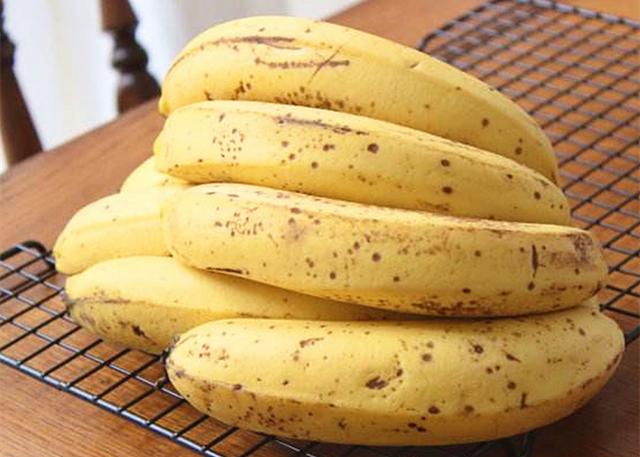 香蕉挑什么样的好吃（香蕉怎么挑选好吃又便宜）(2)