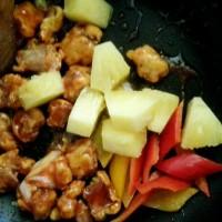 菠萝古老肉怎么做最好吃（菠萝古老肉正宗的做法）(7)