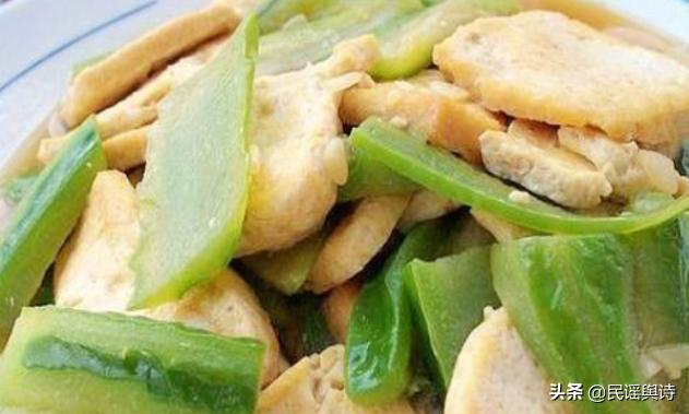 丝瓜豆腐杏鲍菇汤的做法（炒香菇豆腐冬瓜的做法）(2)