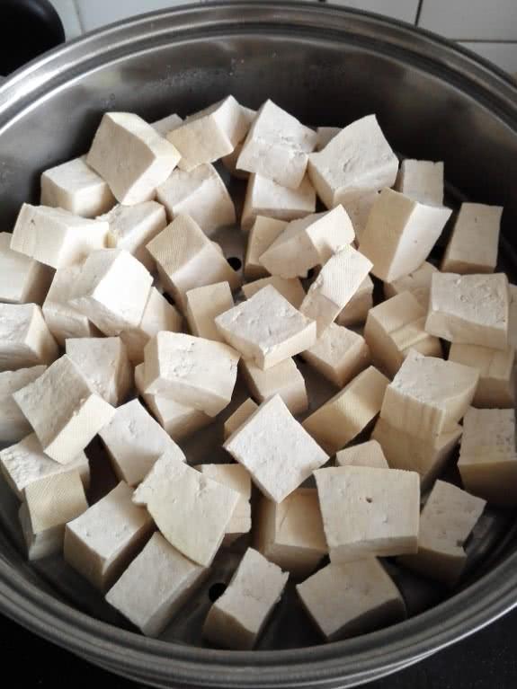 豆腐腐乳的家常做法（北方老豆腐怎么做腐乳）(3)