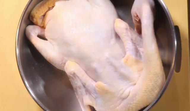 卤鸭的做法最正宗的做法川味（最完整的川味卤鸭制作技术）(2)