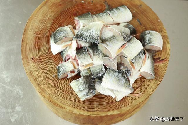 豆豉鲮鱼罐头做法大全窍门（鲮鱼做罐头鱼的方法）(3)