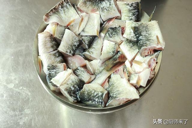 豆豉鲮鱼罐头做法大全窍门（鲮鱼做罐头鱼的方法）(6)