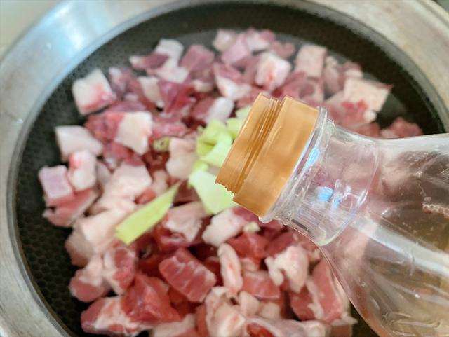 牛肉怎么炒没有腥味能够软烂（牛肉怎么炖烂得快）(7)