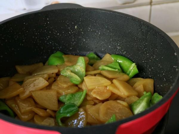 土豆青辣椒怎么炒（土豆和青椒一起炒）(9)